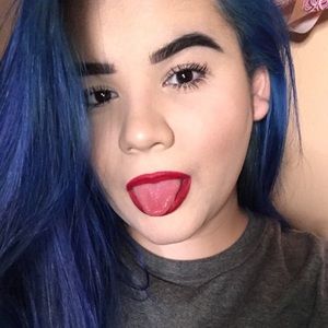 Meet your Posher, Lorena